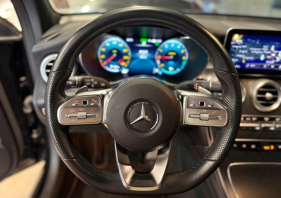 Mercedes-Benz GLC300 de 21 of 30