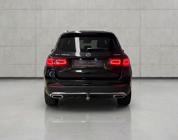 Mercedes-Benz GLC300 de 3 of 30