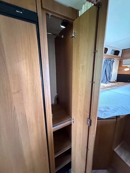 Knaus Van i 650 MEG 29 of 30