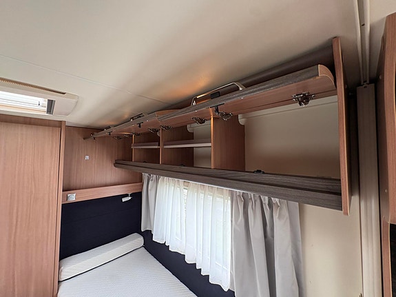 Knaus Sky TI Automat, Solcelle, Sykkelstativ 19 of 28