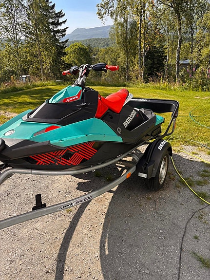 Seadoo Spark Trixx 3 of 8