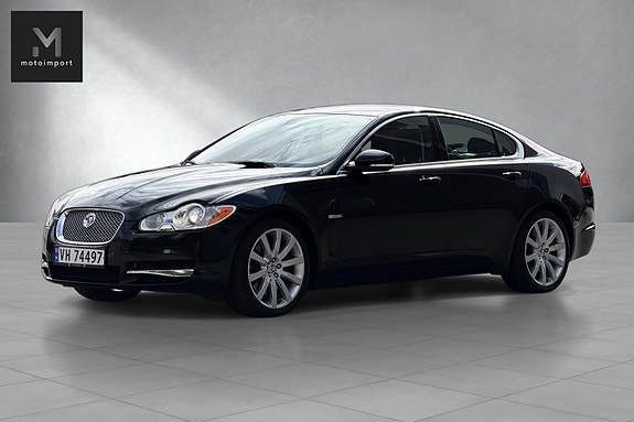 Jaguar XF 3 of 30