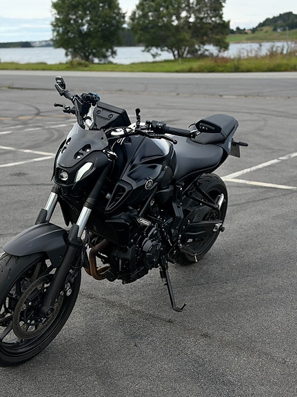 Yamaha MT-07 6 of 9