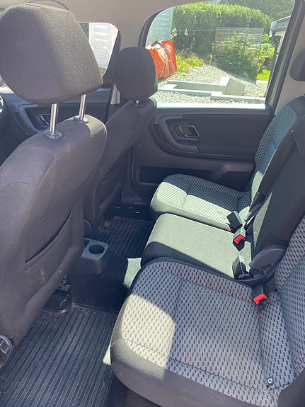 Skoda Roomster 6 of 24