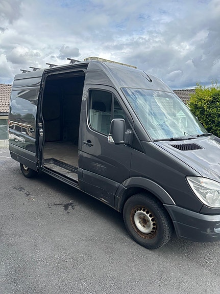 Mercedes-Benz Sprinter 316 2 of 26
