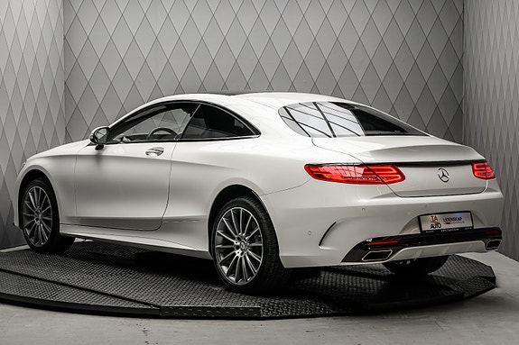 Mercedes-Benz S500 8 of 30