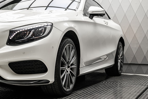 Mercedes-Benz S500 6 of 30