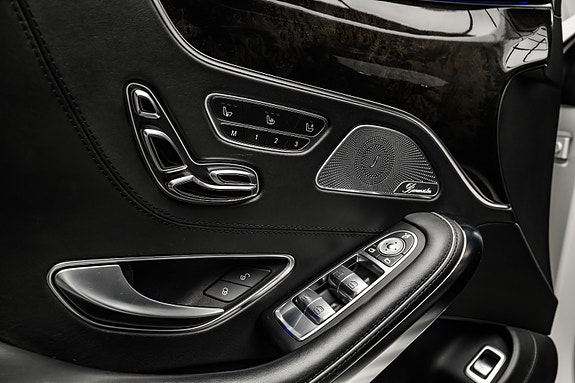 Mercedes-Benz S500 19 of 30
