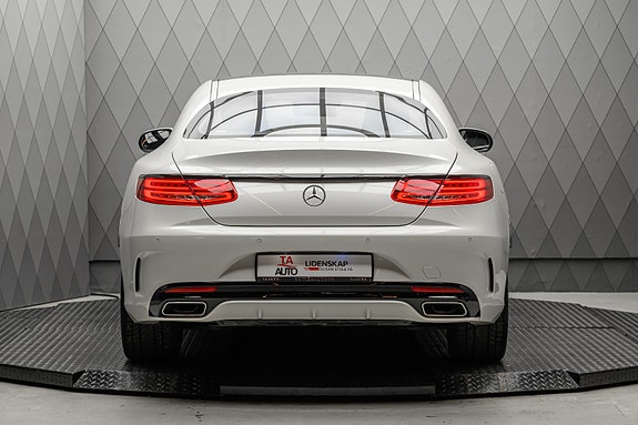 Mercedes-Benz S500 7 of 30