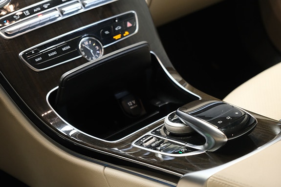 Mercedes-Benz C180 22 of 30