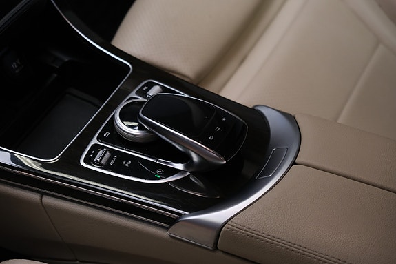 Mercedes-Benz C180 23 of 30