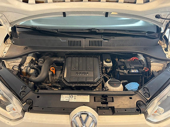 Volkswagen UP! 6 of 20