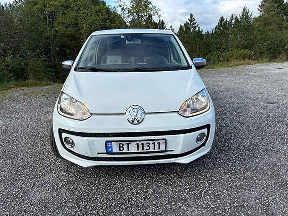 Volkswagen UP! 5 of 20