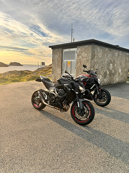 Kawasaki Z 800 Fulleffekt!! 3 of 9