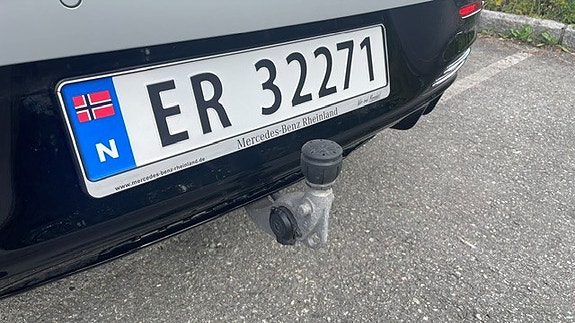 Mercedes-Benz EQE350 12 of 26