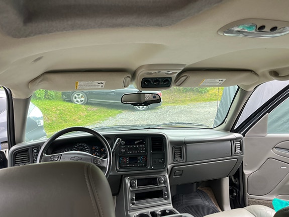 Chevrolet Tahoe 13 of 30