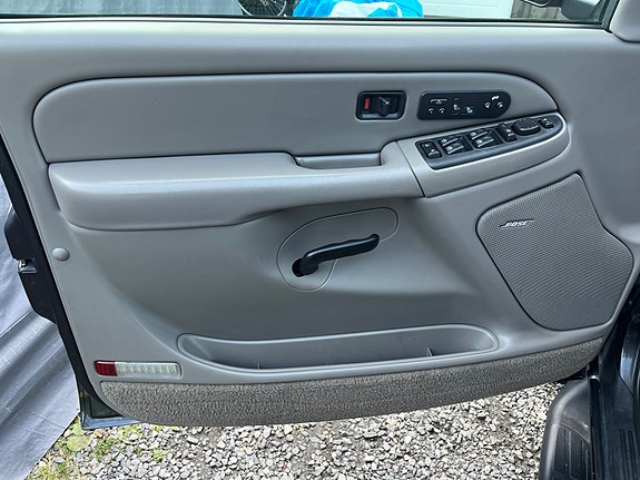 Chevrolet Tahoe 8 of 30