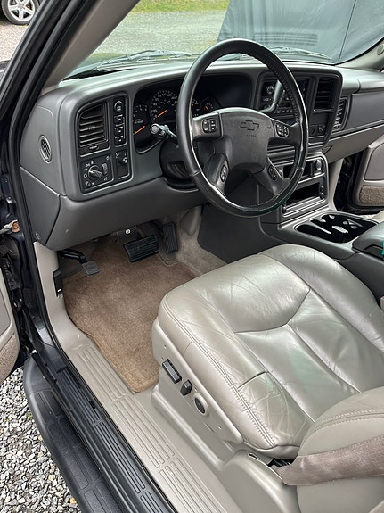 Chevrolet Tahoe 18 of 30