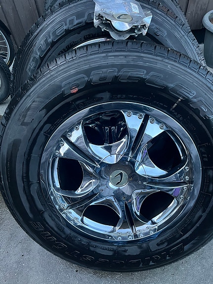 Chevrolet Tahoe 6 of 30