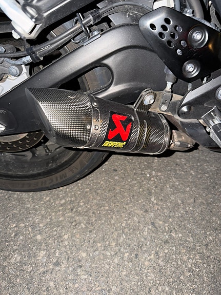 Yamaha MT-07 4 of 8