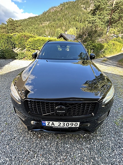 Volvo XC90 6 of 23