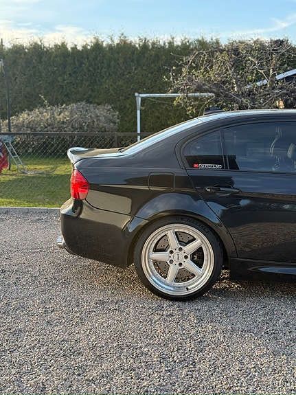 BMW M3 8 of 19