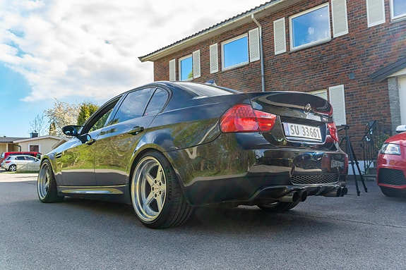 BMW M3 4 of 19