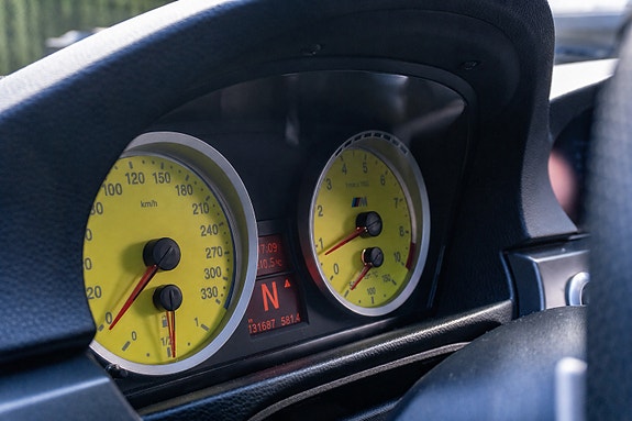 BMW M3 11 of 19