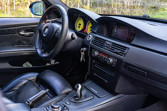 BMW M3 3 of 19