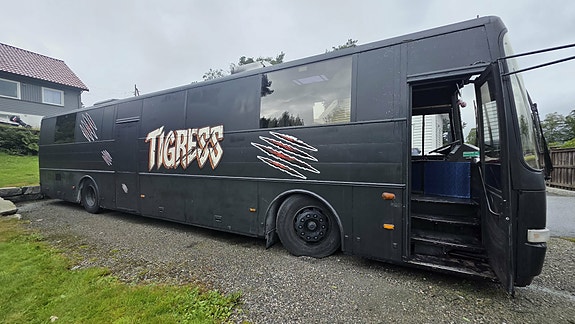 Volvo B-10M AMBASSADØR 340 3 of 23