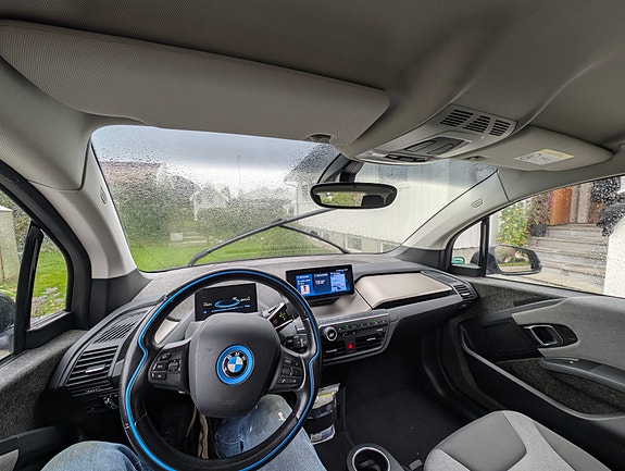 BMW i3 9 of 20