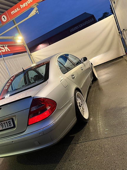 Mercedes-Benz E220 d 10 of 22