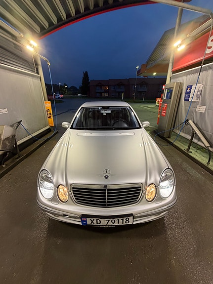 Mercedes-Benz E220 d 7 of 22