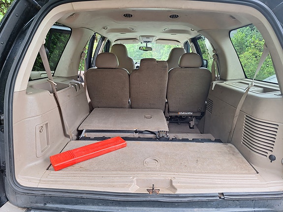 Ford Expedition 20 of 27