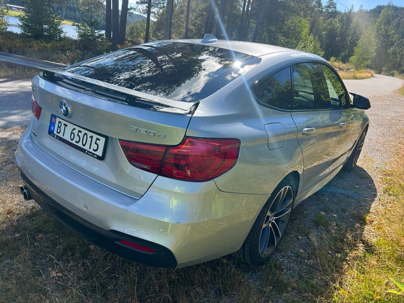 BMW 320d 17 of 23