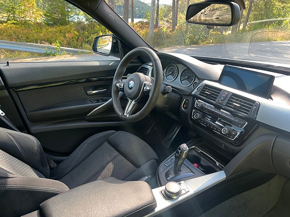 BMW 320d 19 of 23