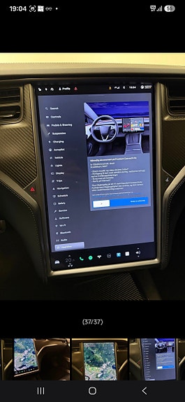 Tesla Model S 23 of 30