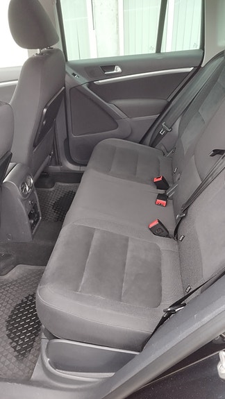 Volkswagen Tiguan 8 of 30