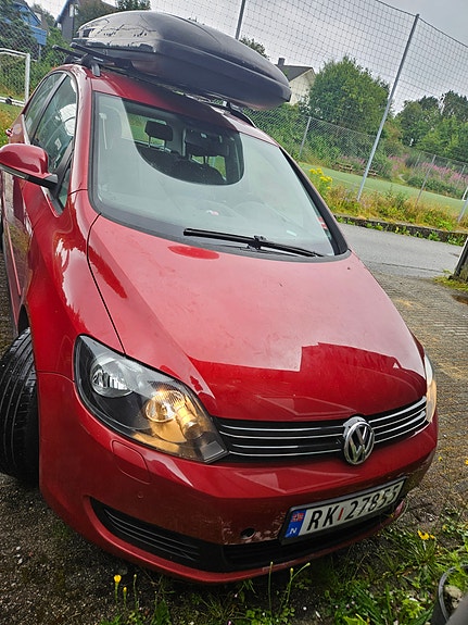 Volkswagen Golf Plus 2 of 16