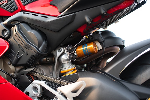Ducati Panigale V4s 10 of 25