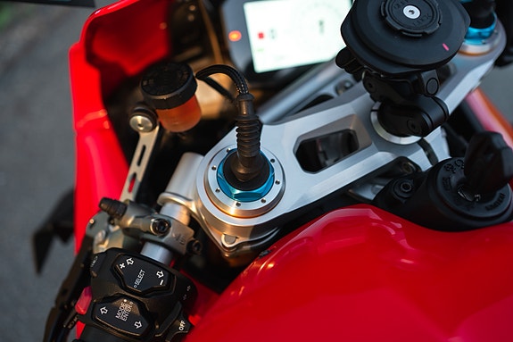 Ducati Panigale V4s 17 of 25