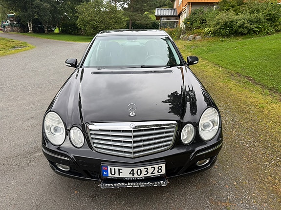 Mercedes-Benz E220 d 9 of 24