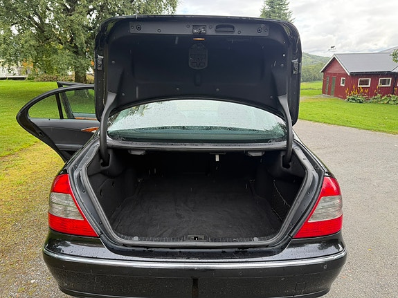 Mercedes-Benz E220 d 14 of 24