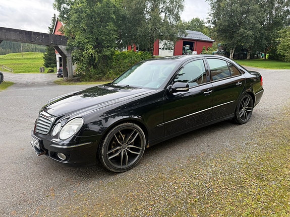 Mercedes-Benz E220 d 8 of 24