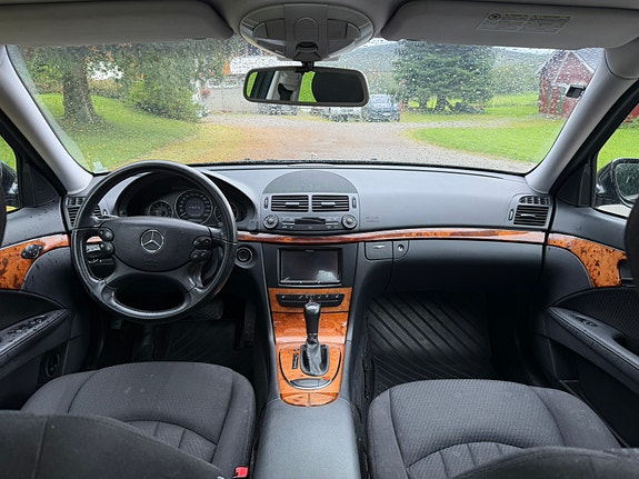 Mercedes-Benz E220 d 17 of 24