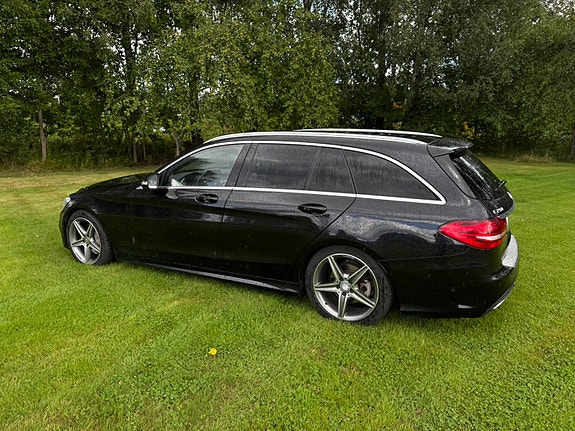 Mercedes-Benz C250 d 4 of 30