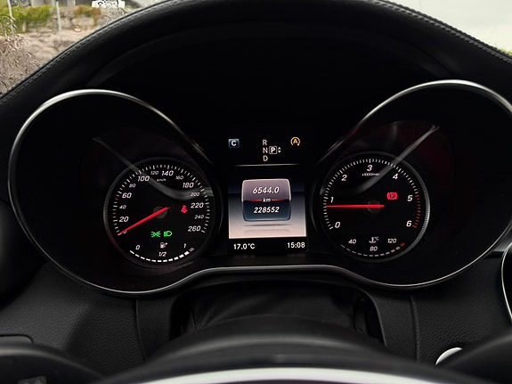 Mercedes-Benz C250 d 14 of 30