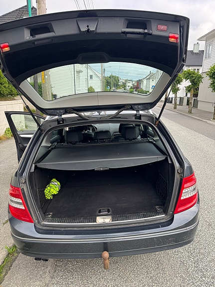 Mercedes-Benz C200 d 6 of 10