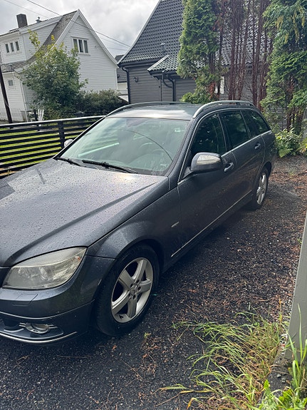 Mercedes-Benz C200 d 3 of 12