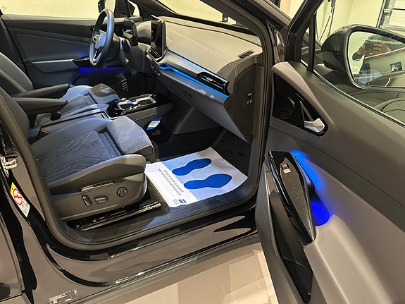 Volkswagen ID.4 15 of 30